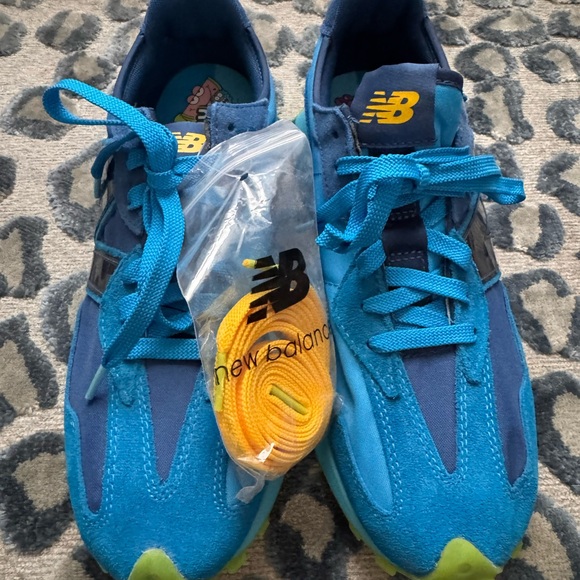 New Balance Jolly Rancher x 327 ‘Blue Raspberry’ - Picture 5 of 12